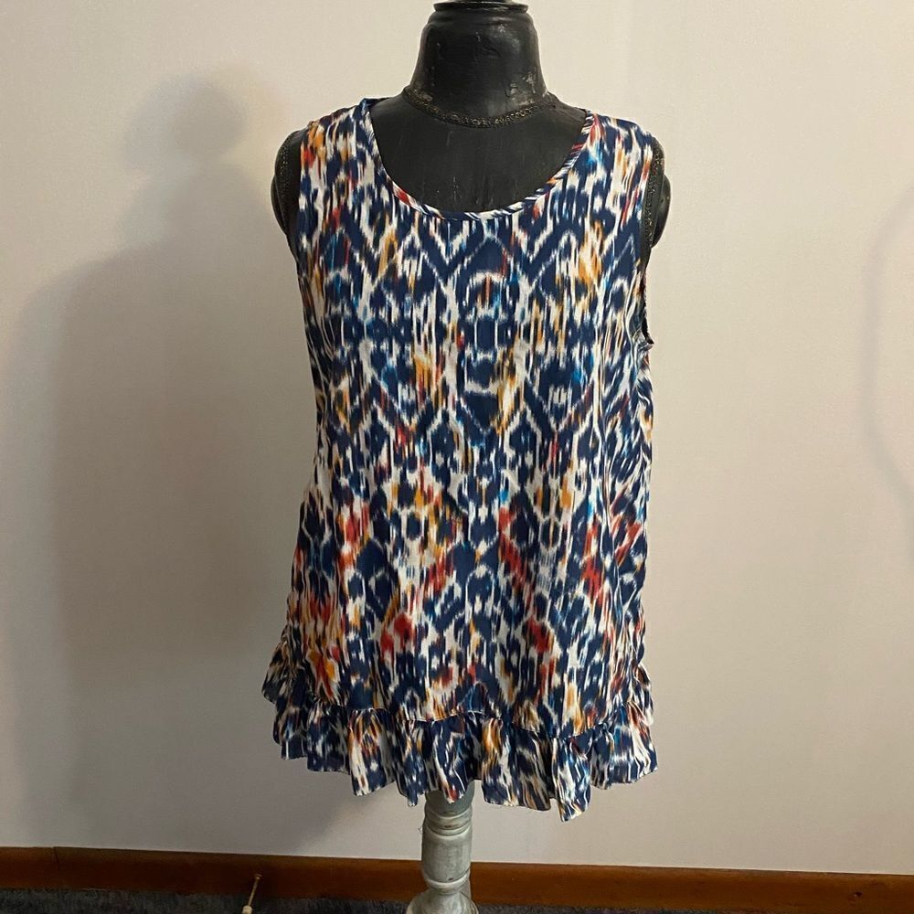 BLL New York Anissa Ruffle Hem sleeveless blouse, size L